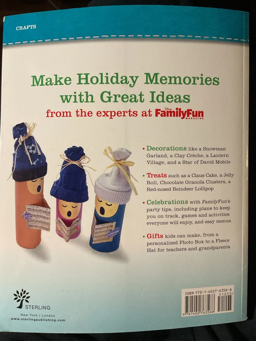 Early 2000s Disney FamilyFun Homemade Holidays Book – Red, Green, White